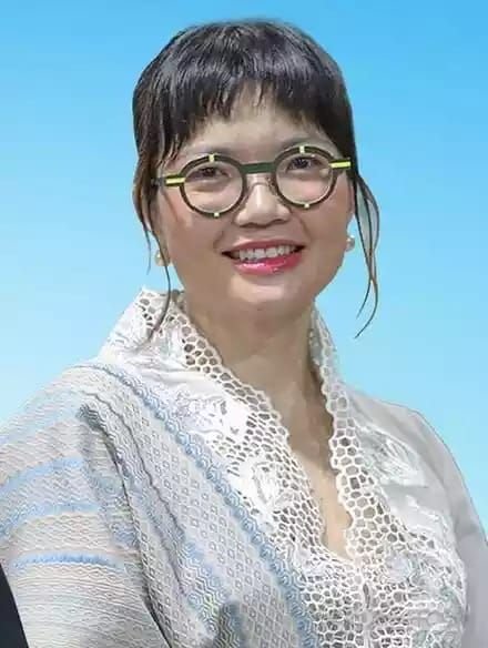 Prof. Stella Christie, BA. MA. Ph.D,  Ini Profilnya