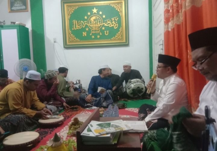 Majelis Sholawat Ahlul Qirom Gelar Tasyakuran Harlah Ke 3, KH A Hambali : Semoga Kita Semua Mendapat SyafaatNya