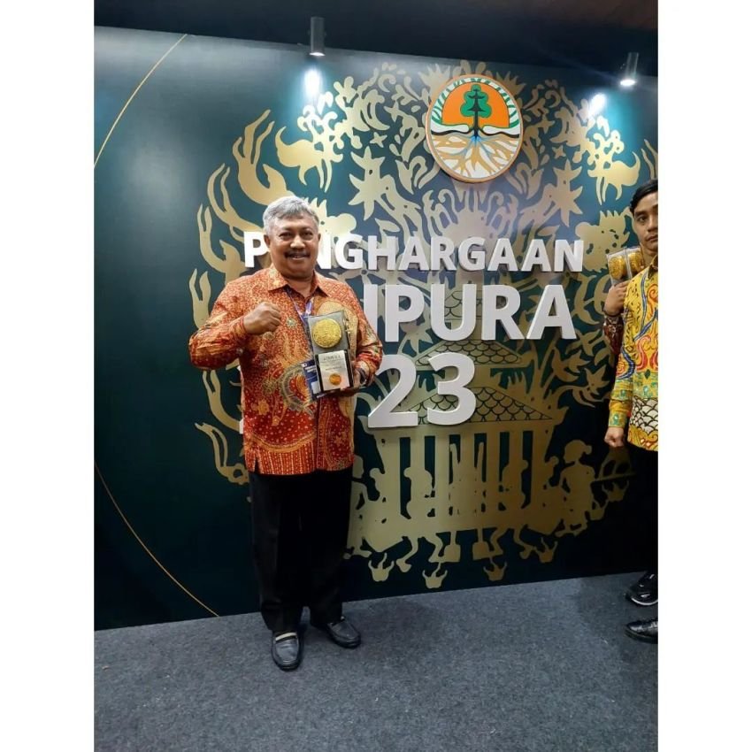 Pemko Medan Raih Penghargaan Adipura di Tahun 2023 , Husni Angkat Adipura