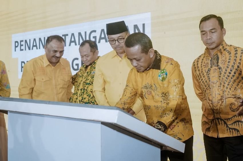 Bahlil Lahadalia Resmikan Kantor Baru DPD Partai Golkar Sumbar