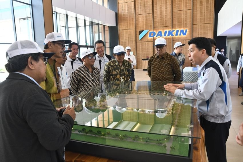 DAIKIN Indonesia Perkuat Sinergi dengan ITB dalam Pengembangan Industri dan Teknologi Ramah Lingkungan