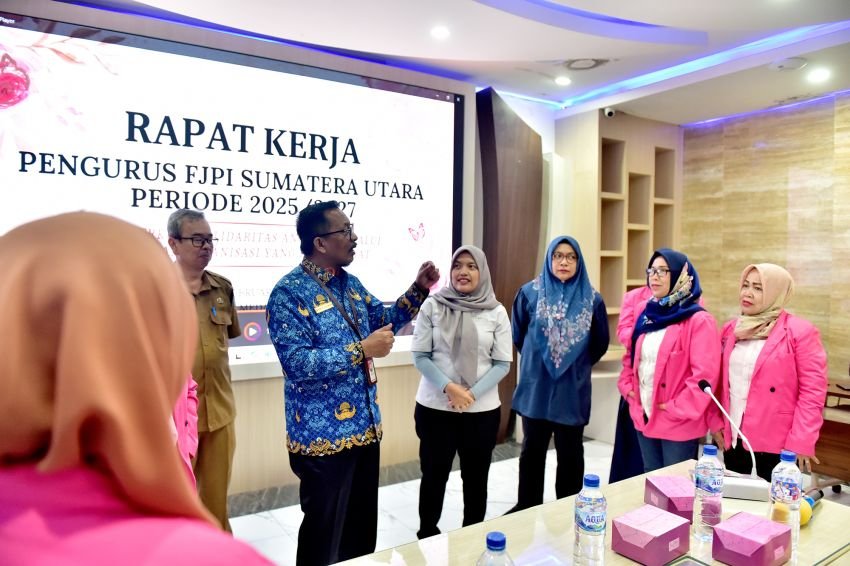 Kepala Dinas Kominfo Sumut Harapkan FJPI Jadi Pioner Pemberitaan Kelompok Marginal