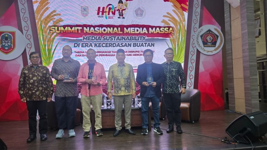 Diskusi Seru di Summit Nasional Media Massa HPN 2025: Dahlan Iskan Soroti Dampak Media Sosial pada Wartawan