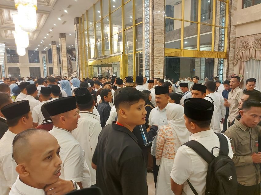 Kombes Pol. (Purn) Dr. Maruli Siahaan Hadiri Acara Silaturahmi & Buka Puasa Bersama Gubernur Sumut