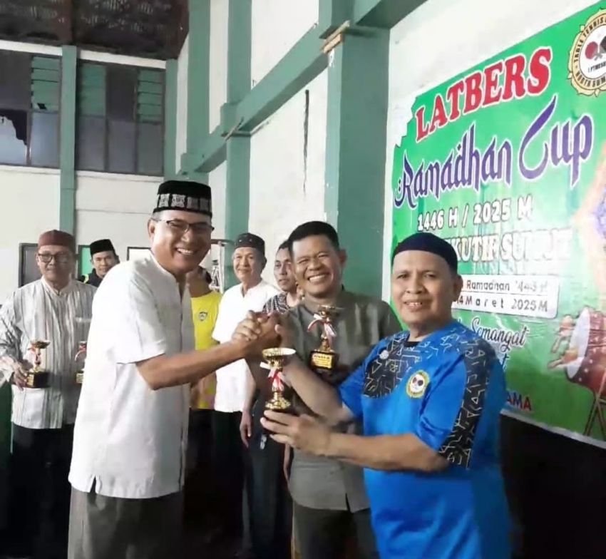 Ketua Umum PTM Eksekutif Sumut Raih Juara III Ganda Ramadhan Cup 1446 H