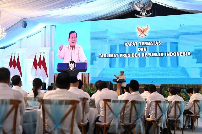 Agus Harimurti Yudhoyono Hadiri Rapat Terbatas Bersama Kabinet Merah Putih di Istana Kepresidenan