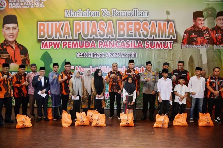 MPW Pemuda Pancasila Sumut Gelar Buka Puasa Bersama dan Serahkan Bantuan untuk Anak Yatim