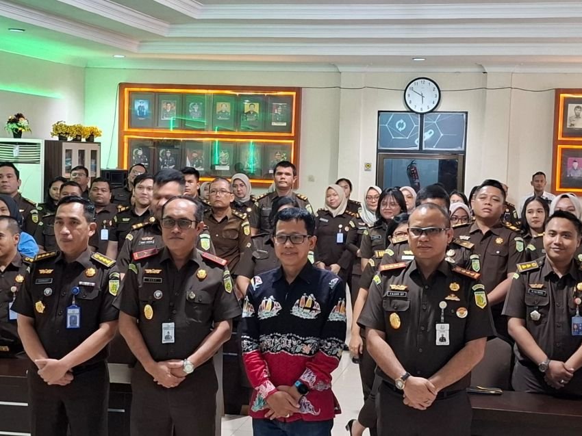 Ketua Komjak Bangga Fajar Terapkan Waskat di Kejari Medan,Fasilitasi Sarana dan Prasarana Pelayanan Publik
