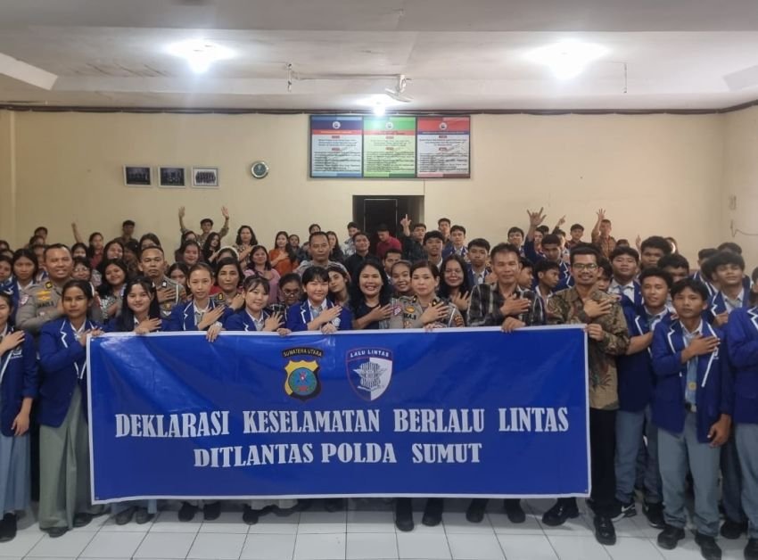 Ditlantas Polda Sumut Gelar Sosialisasi Keselamatan Berlalu Lintas di STT Bethel Medan