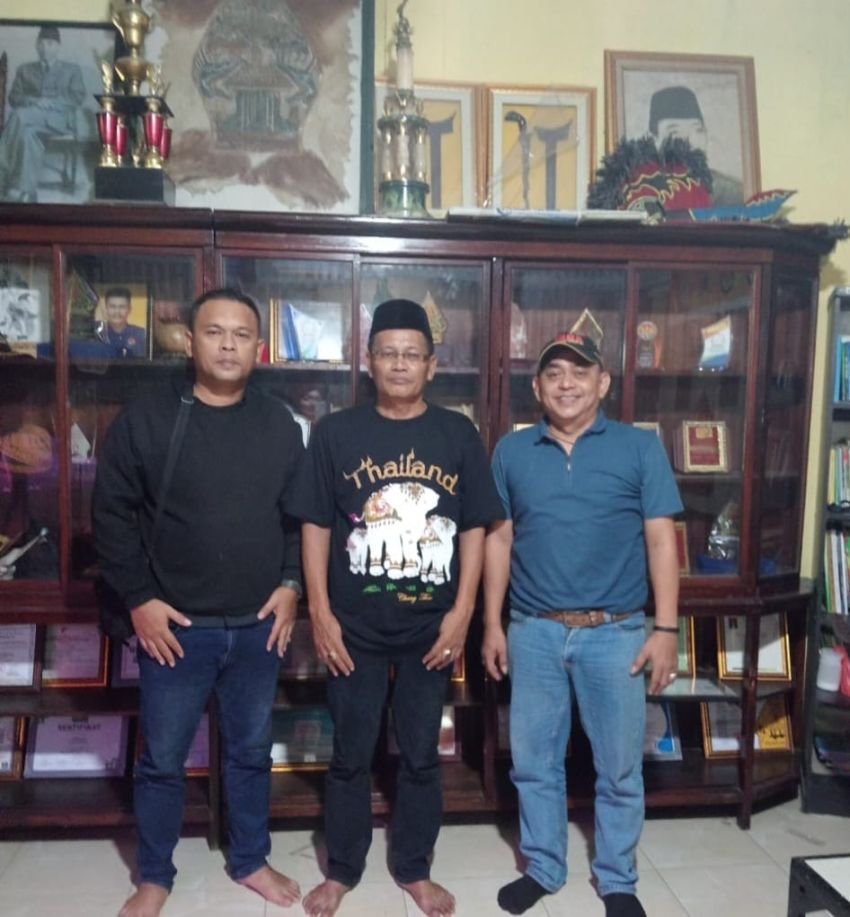 Silaturahmi Ketua Komunitas Ojol dan Betor Sumut dengan Ketua Umum PB Pendawa Indonesia