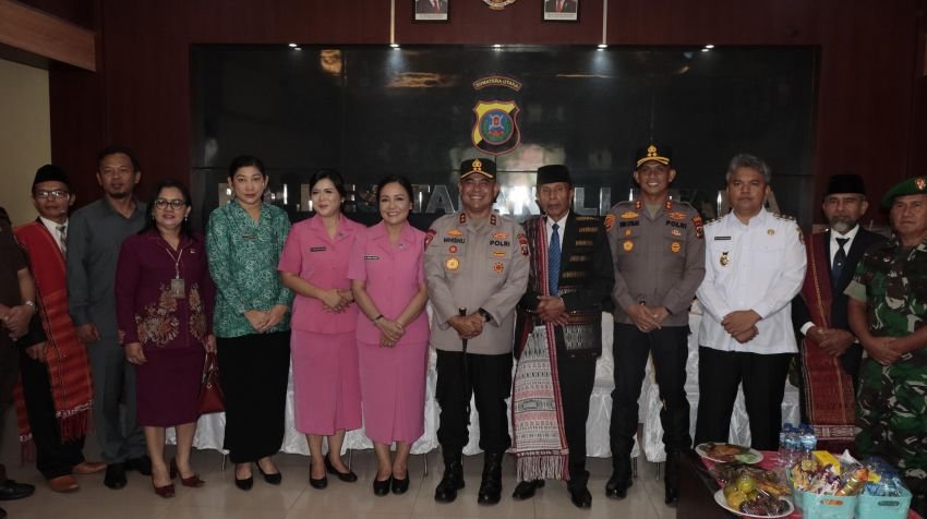 Kunjungan Kapolda Sumut ke Toba: Sinergi, Silaturahmi, dan Tekankan Soliditas Jajaran