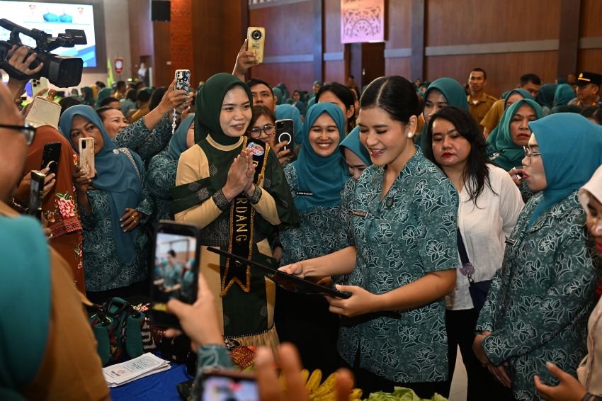 Ketua TP PKK Sumut Supervisi Pelaksanaan 10 Program Pokok PKK Tingkat Provinsi