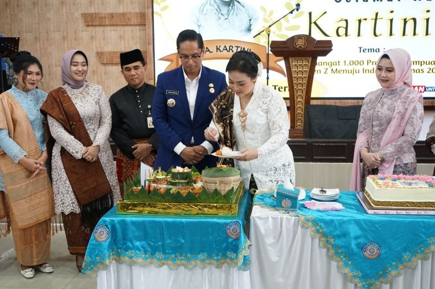 Wali Kota Medan Berpesan Perempuan Jangan Takut Bermimpi