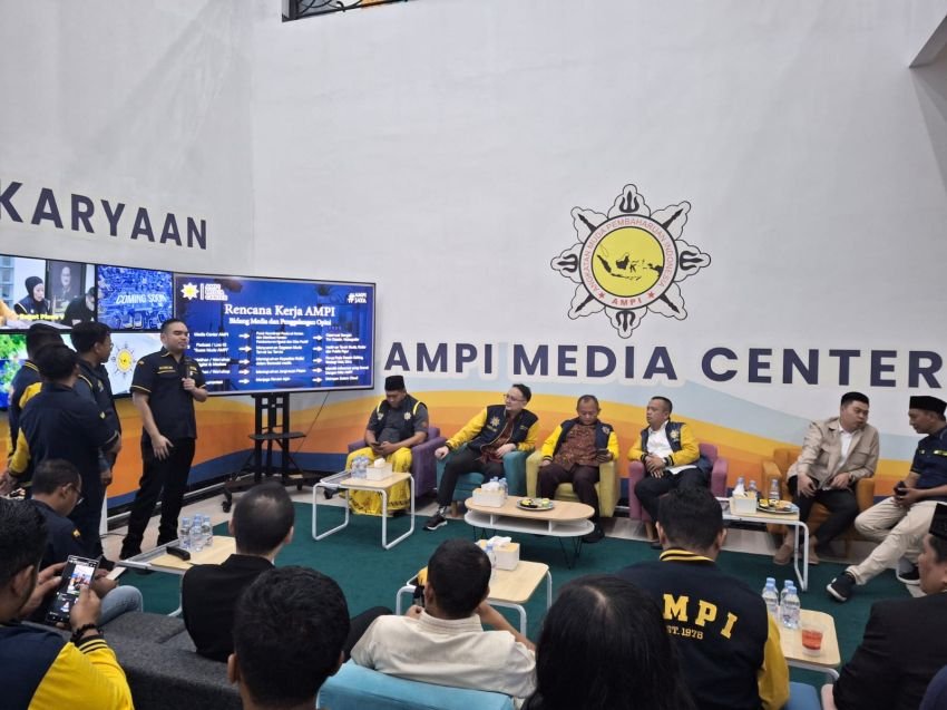 Soft Launching AMPI Media Center, Sekjen Golkar : Ciptakan Generasi Muda sebagai Intelektual Organik