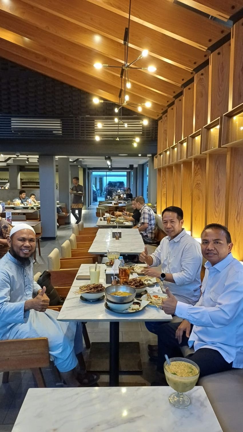 Silaturahmi Tokoh Tabagsel: Sobirin Harahap Bertemu Tokoh Nasional Dr. (Cand) Ahmad Gojali Harahap di Jakarta