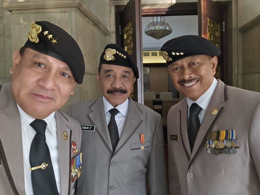Purnawirawan Polri Kumpul di TMP Kalibata, Ada Dai Bachtiar, BHD, Timur Pradopo, Sutarman, dan Firli Bahuri