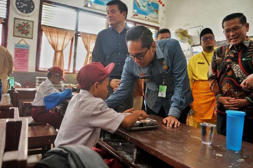 Wali Kota Medan dan Duta Besar Tiongkok Tinjau Pemberian MBG, Ini Hasilnya