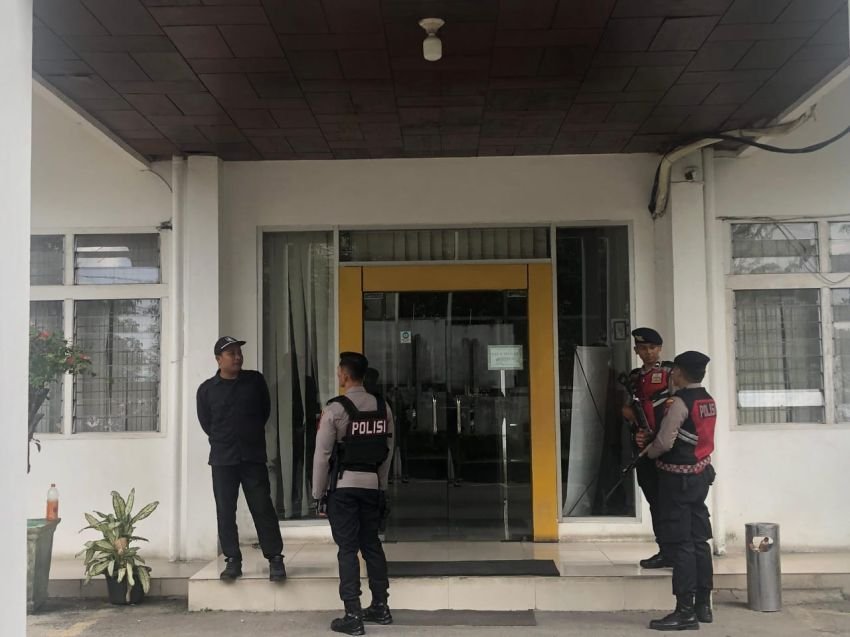 KPK Geledah Kantor PUPR Sumut Topan Ginting Terkait OTT