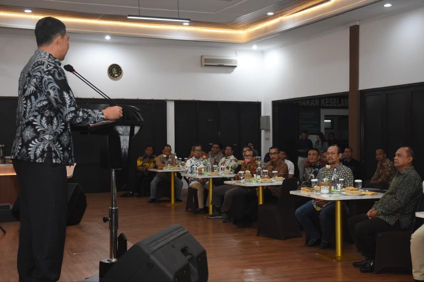 Sinergi Energi dan Kepemimpinan: Seskoad dan Pertamina Gelar Malam Akrab