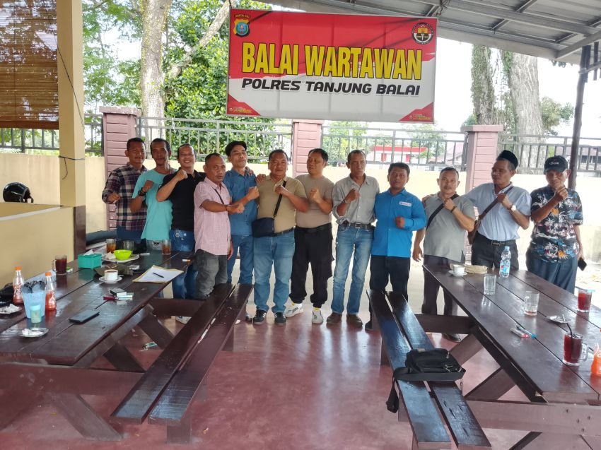 Komunikasi Dua Arah, Kasi Humas Lakukan Pertemuan Dengan Insan Pers di Balai Wartawan