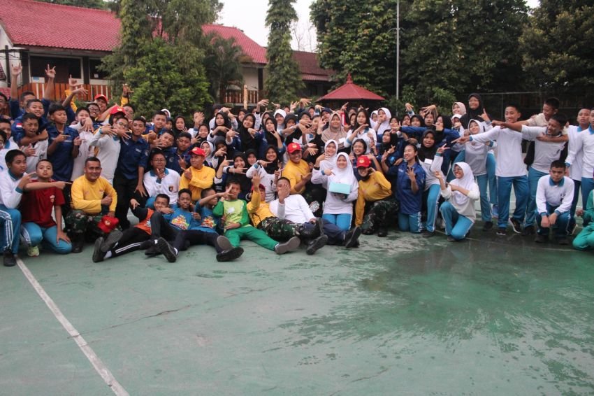 SEPA PSDP PNB TNI Latih Siswa Boarding School SMPN 4 Pakem dalam MPLS