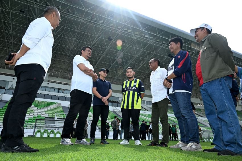 Beri Support ke PSMS, Bobby Nasution Pastikan  Stadion Utama Sumut Siap Digunakan