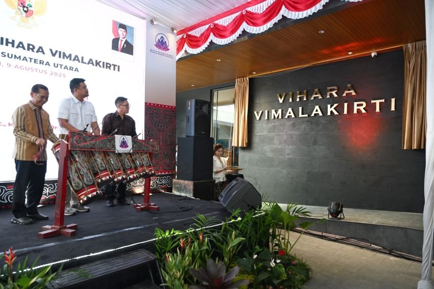 Gubernur Resmikan Vihara Vimalakirti Medan, Harapkan Jadi Tempat Penyejuk Bagi Umat Buddha