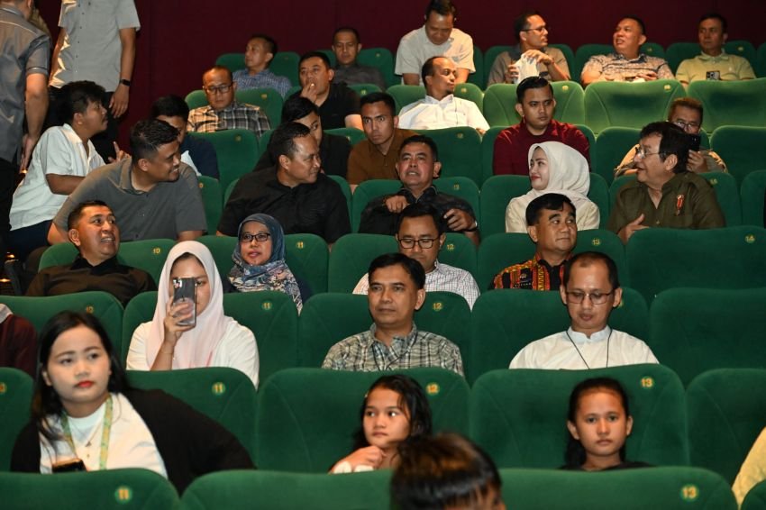 Kapolda Sumut Nobar Film “Believe” Bersama Pangdam I/BB  : Apresiasi Karya Anak Bangsa Sarat Patriotisme