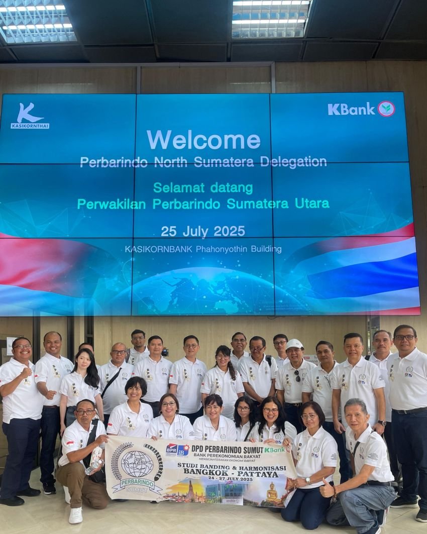 DPD Perbarindo Sumut Studi Banding ke KasikornBank dan Kasikorn Line di Bangkok