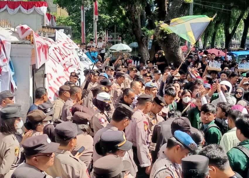 Puluhan Orang Diamankan Dalam Aksi Unjuk Rasa , 2 Orang Positif Narkoba