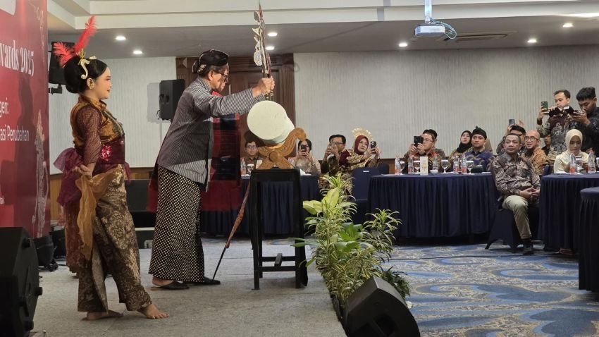 Ketua Umum JMSI Jadi ‘Tokoh Media Berpengaruh’ Versi MAT 2025