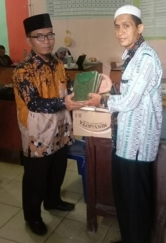 Majelis Taqlim PB Pendawa Indonesia Terima Wakaf 30 Al-Qur’an, Siap Gelar Zikir Akbar di Oktober