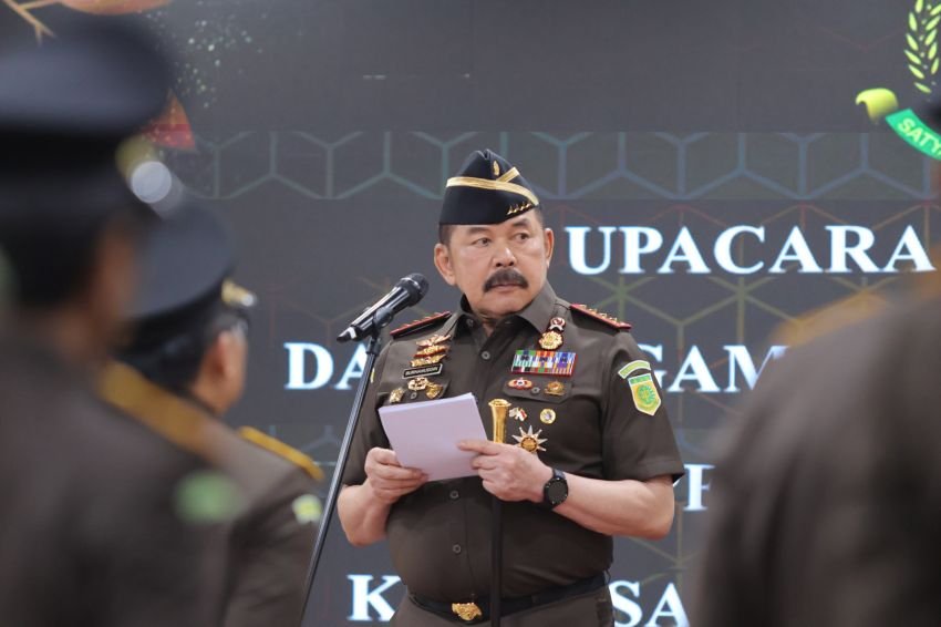 Jaksa Agung RI Lantik 17 Kepala Kejaksaan Tinggi dan 20 Pejabat Eselon II di Lingkungan Kejaksaan Agung