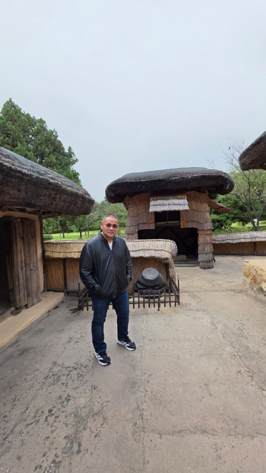 Menunggu Parade Militer Korea Utara