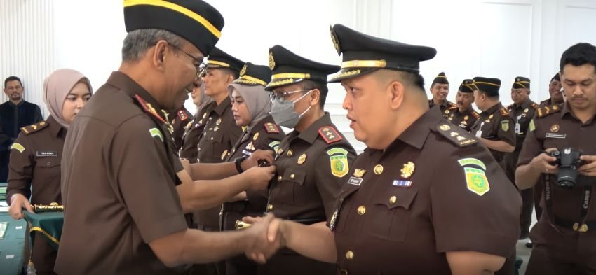 Mantan Plh Kasi Penkum Kejati Sumut Dilantik sebagai kabag tu kejati sumatera barat
