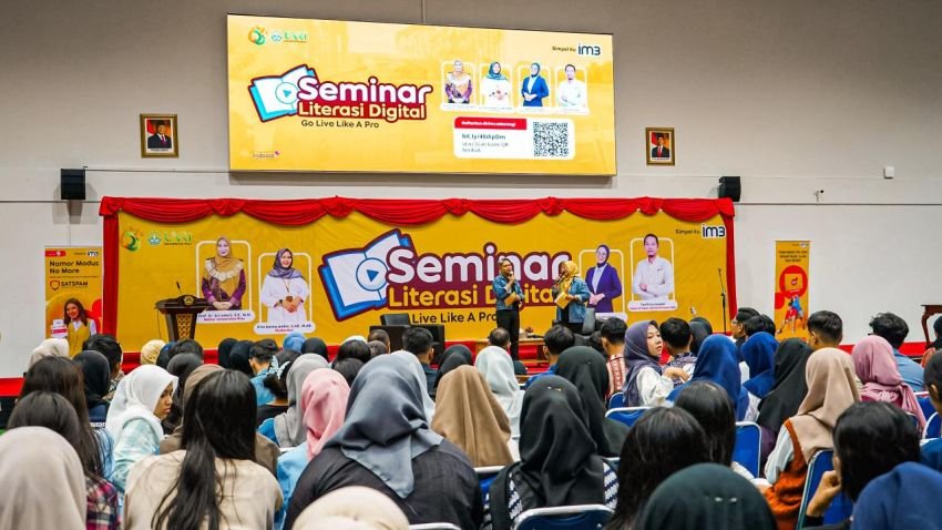 IM3 dan TikTok Ajak Mahasiswa UNRI Berkarya di Dunia Digital Melalui Go Live Like A Pro