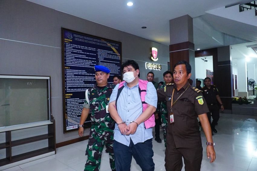 Kejati Sumut Tetapkan dan Tahan Tersangka Kasus Dugaan Korupsi Kredit Modal Usaha Bank Sumut Cabang Pembantu Krakatau