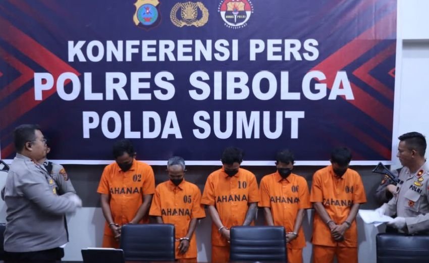 Polres Sibolga Berhasil Ungkap Kasus Pembunuhan di Halaman Masjid Agung, Lima Pelaku  Sudah Ditangkap