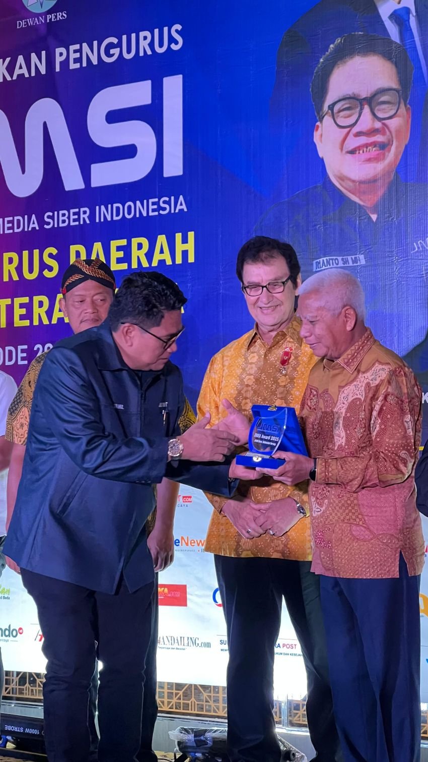 Wagub Sampaikan Pesan Gubernur pada Pelantikan JMSI Sumut: Media Siber Diminta Jaga Martabat Pers dan Dorong Kebangkitan Ekonomi