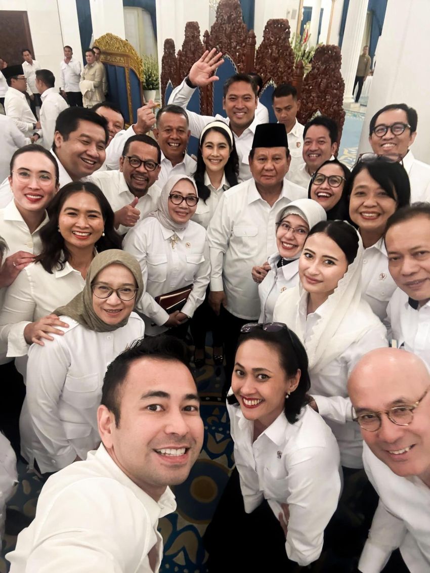 Raffi Ahmad Hadiri Sidang Kabinet Paripurna, Presiden Prabowo Soroti Penanganan Bencana di Sumatra