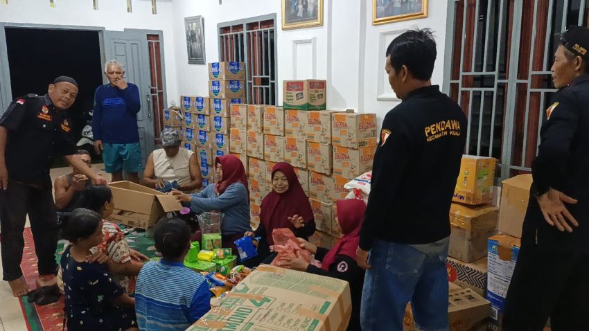DPAC Pendawa Kuala Gelar Aksi Sosial Bantu Korban Banjir di Langkat