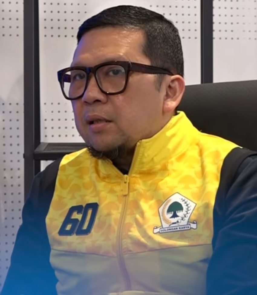 Dua Hari Jabat Plt Ketua Golkar Sumut, Ahmad Doli Langsung Tinjau Lokasi Banjir dan Beri Bantuan