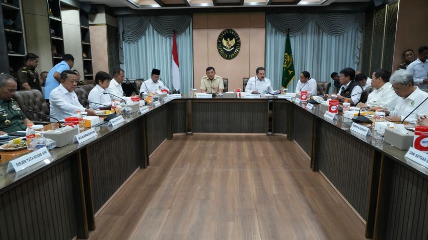 Satgas PKH Selidiki Bencana Aceh, Sumut, dan Sumbar: Negara Mulai Mengakui Bencana Bukan Sekadar &ldquo;Takdir Alam&rdquo;