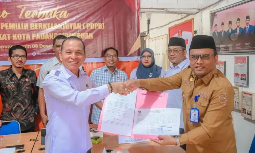 Data Pemilih Diperbarui, KPU Padangsidimpuan Gelar Pleno Terbuka Dihadiri Wali Kota