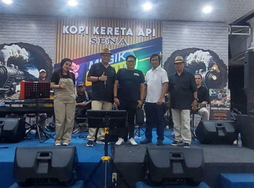 Hidupkan Seniman Musik, Booster & Blues Warnai Rabu Malam KKA Medan dengan Lagu Lawas