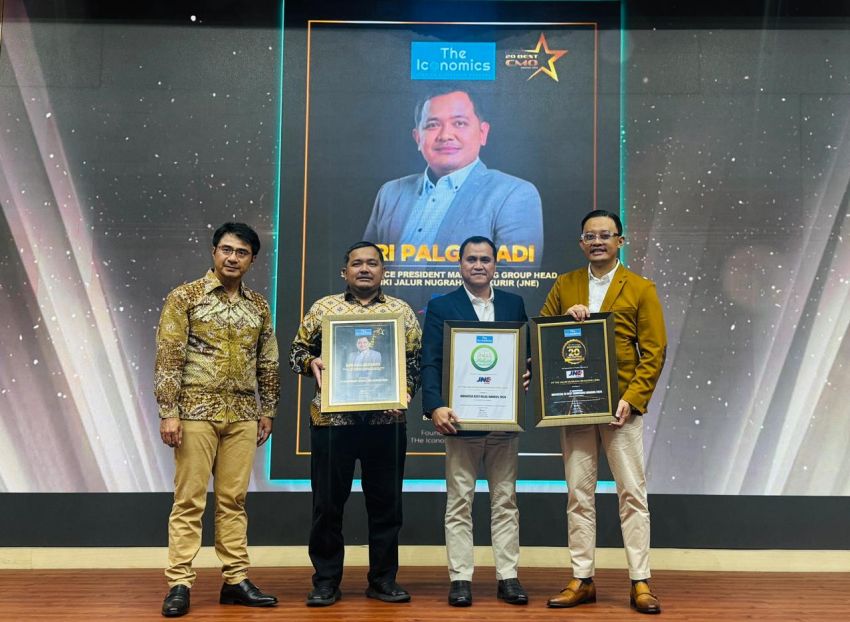 JNE Borong Tiga Penghargaan di Marketing & Halal Summit 2026