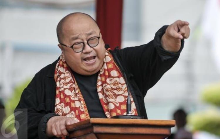 Bukan hanya Manusia yang Menari