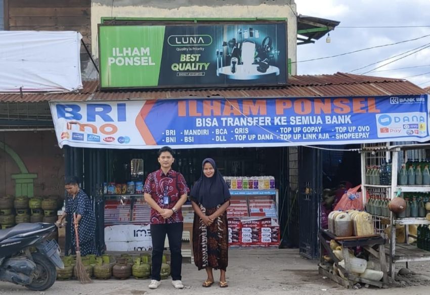 BRI BO Sibuhuan  Kunjungi Nasabah Dalam Rangka Akuisisi Merchant EDC