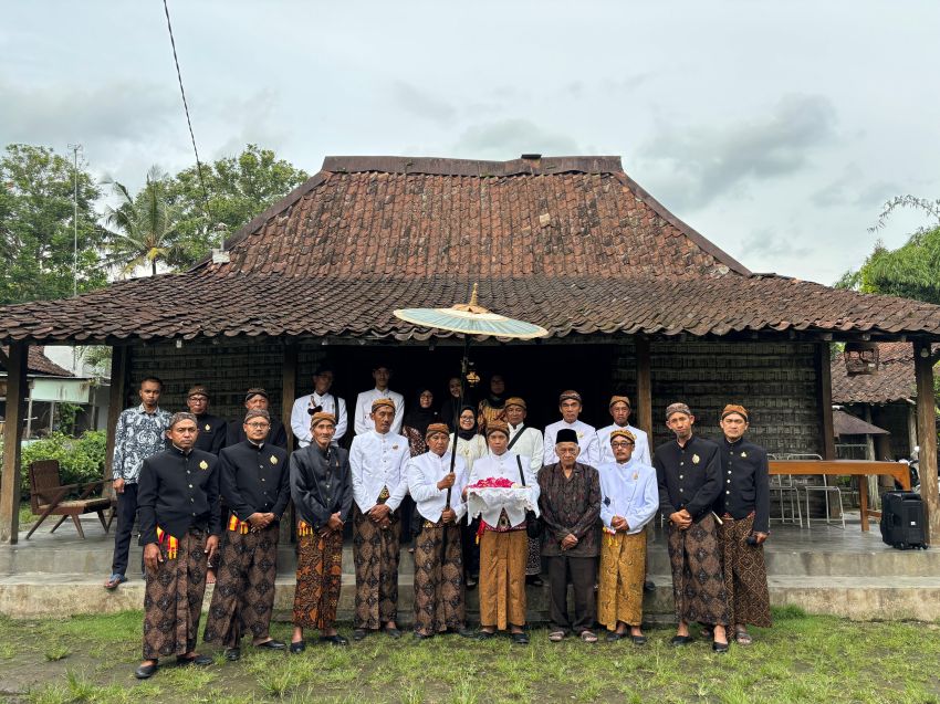 PAKASA MAGELANG MIWAHA SEKAR WIJAYAKUSUMA
