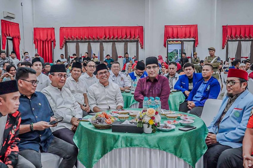Buka Puasa Bersama Insan Media dan Ormas, Rico Waas Ajak Perkuat Persatuan dan Soliditas Kota Medan